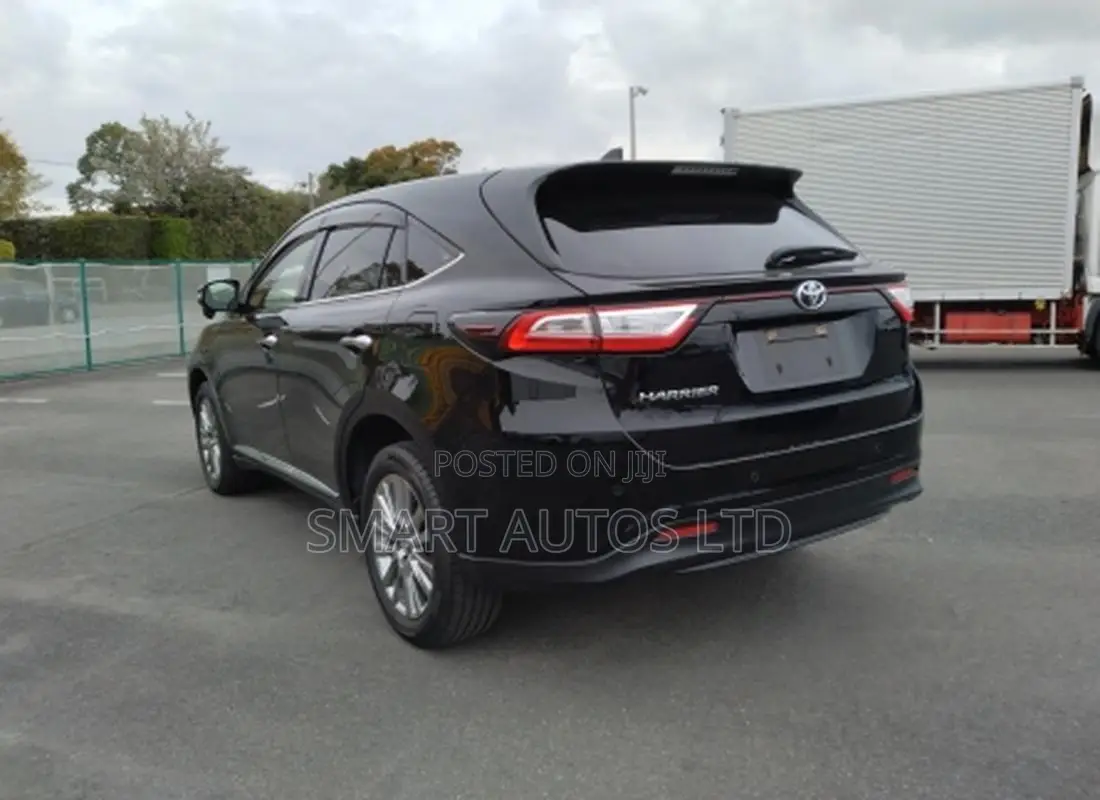 Toyota Harrier 2018 Matt Black