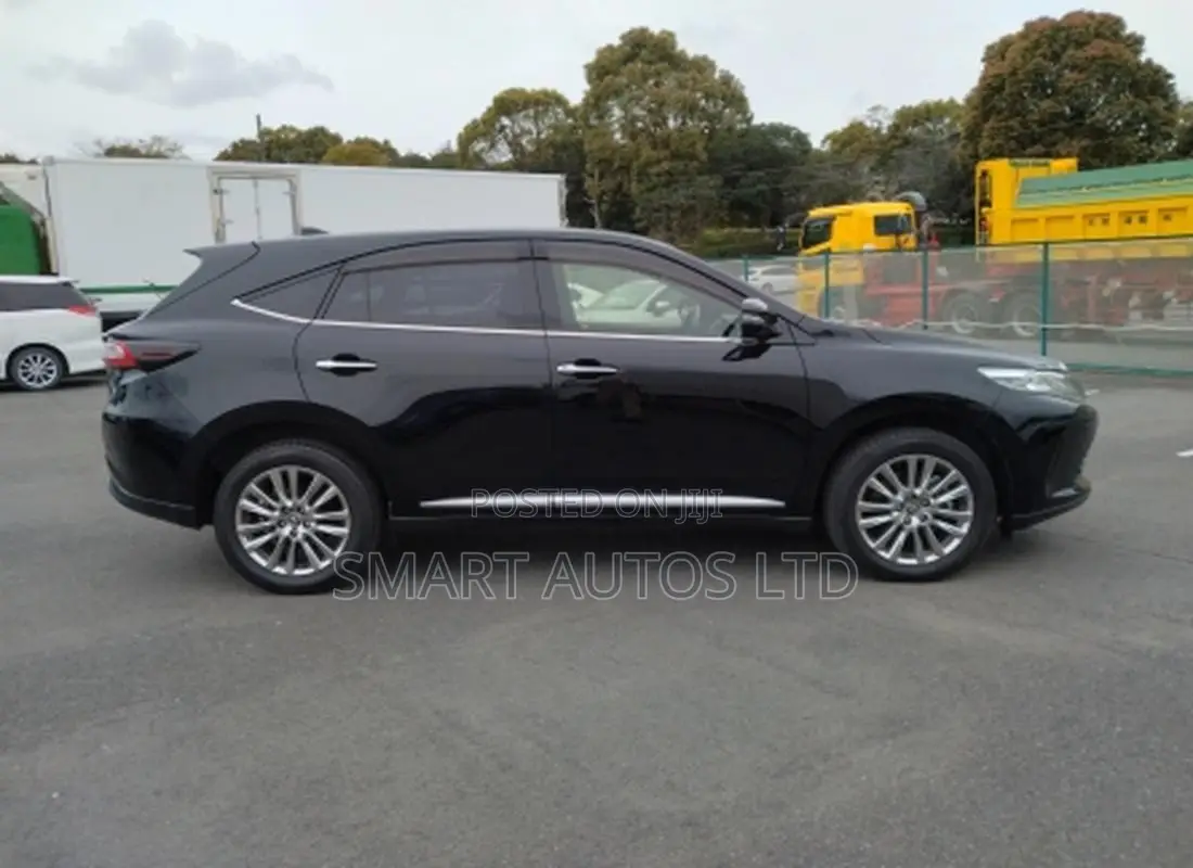 Toyota Harrier 2018 Matt Black