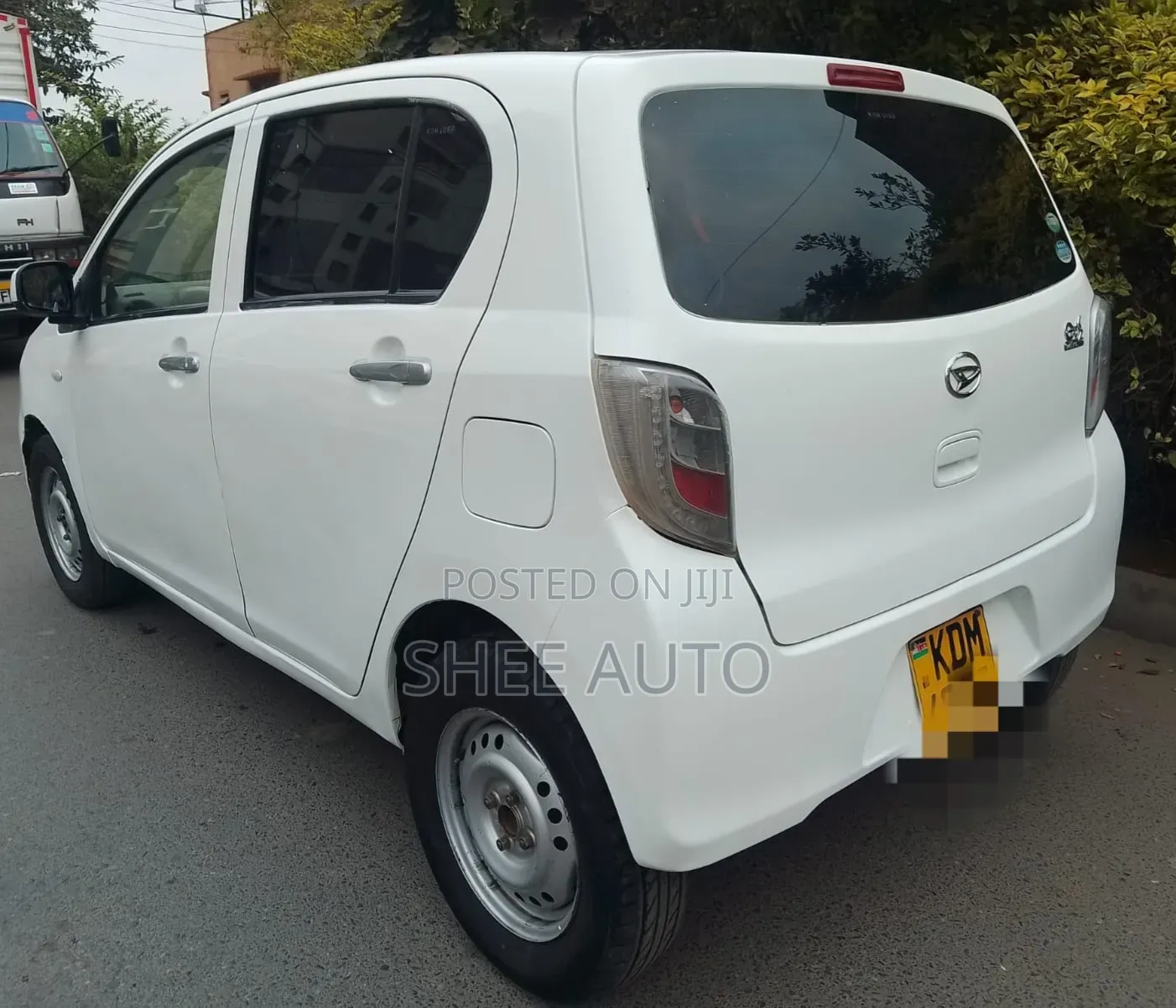 Daihatsu Mira 2016 White