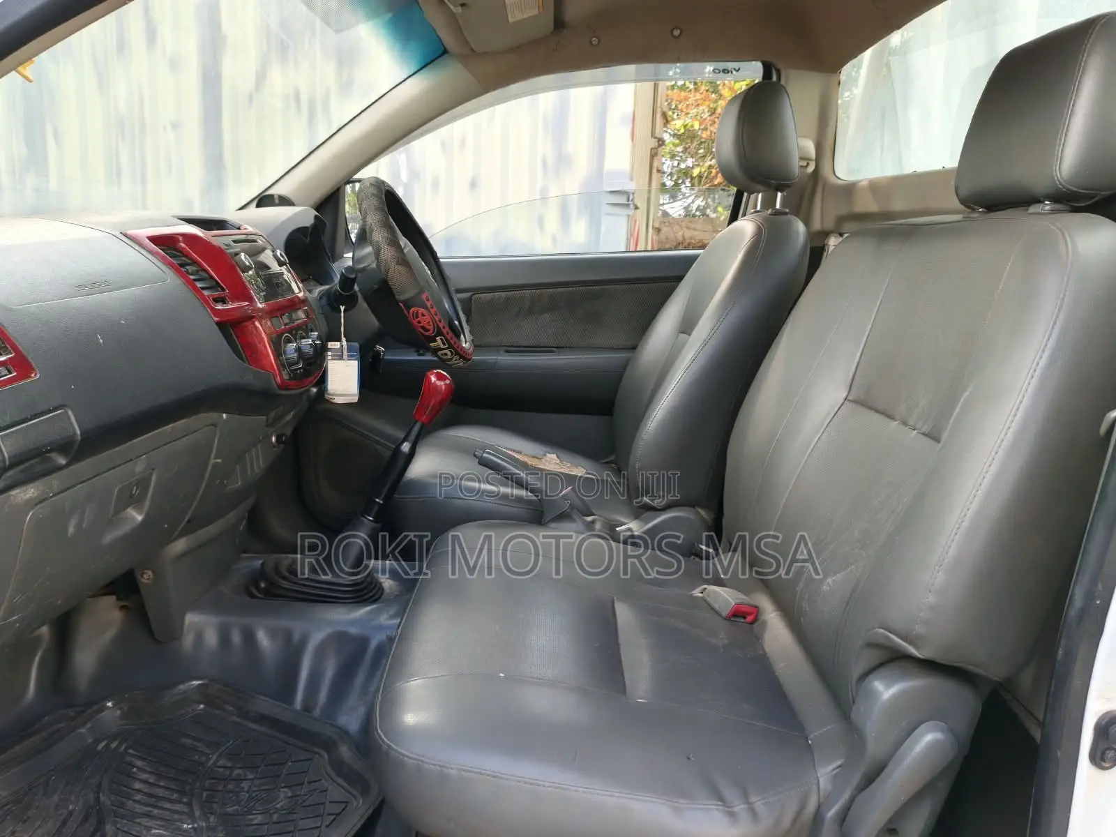 Toyota Hilux 2014 White