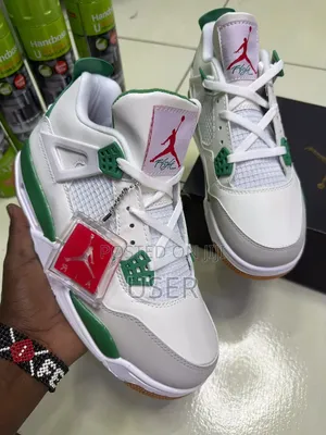 Nike Jordan 4