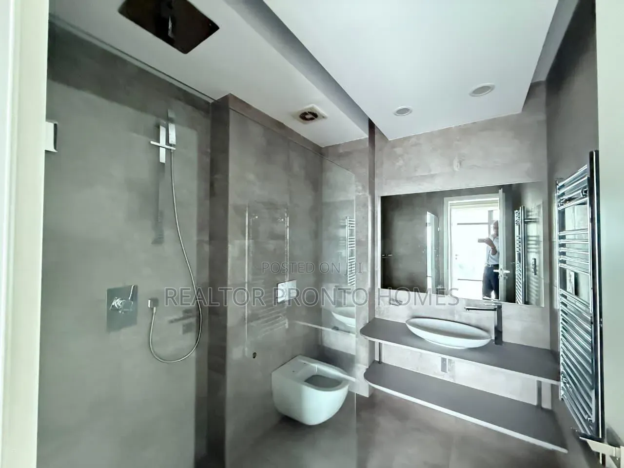 2bdrm Apartment in Westlands, Raphta Road Area for rent