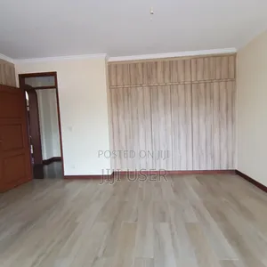 4bdrm Penthouse in Parklands for rent