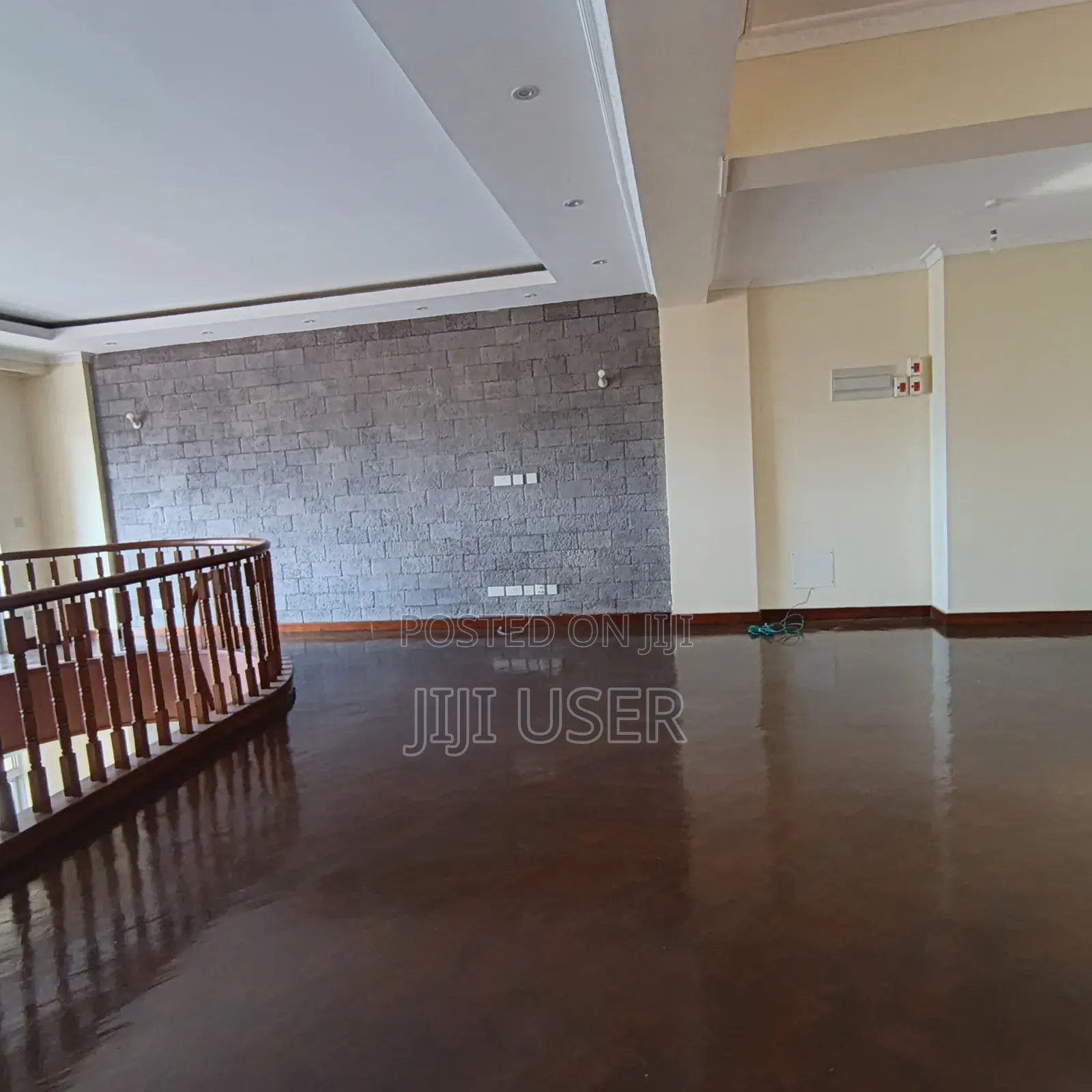 4bdrm Penthouse in Parklands for rent