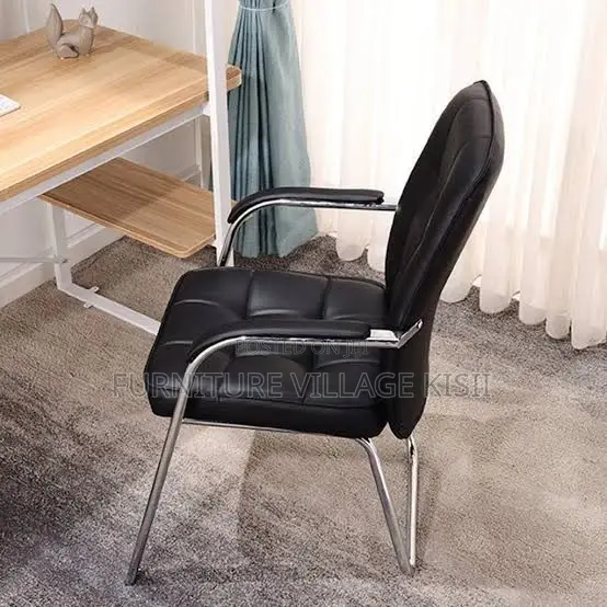Office Chair;BlackLeather Vistors Waiting Chair.