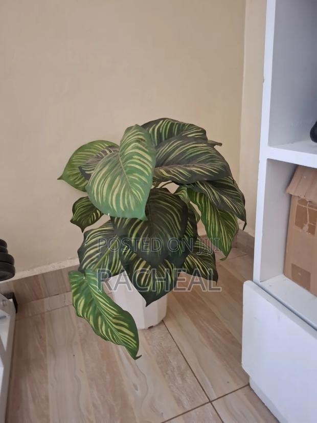 Artifical Plant - main view
