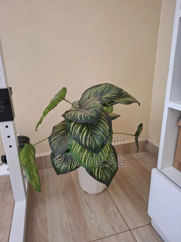 Artifical Plant - thumbnail 3