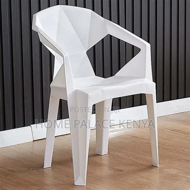 Plastic Chair; Space Saving Plastic Dining Chair for Compact Homes - thumbnail 9
