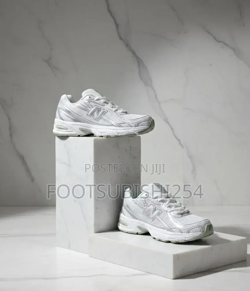 New Balance 740