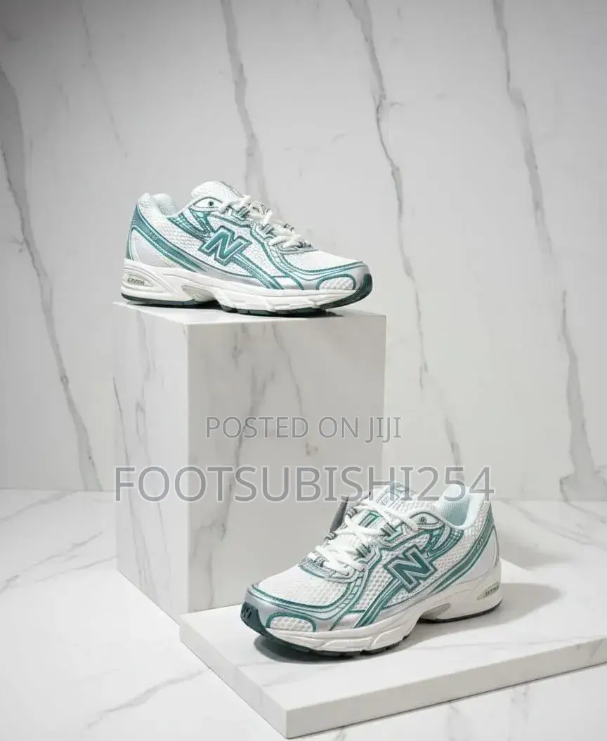 New Balance 740