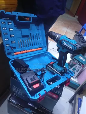 Cordless Makita Drill Set 36 Volts/Drill 36 Volts