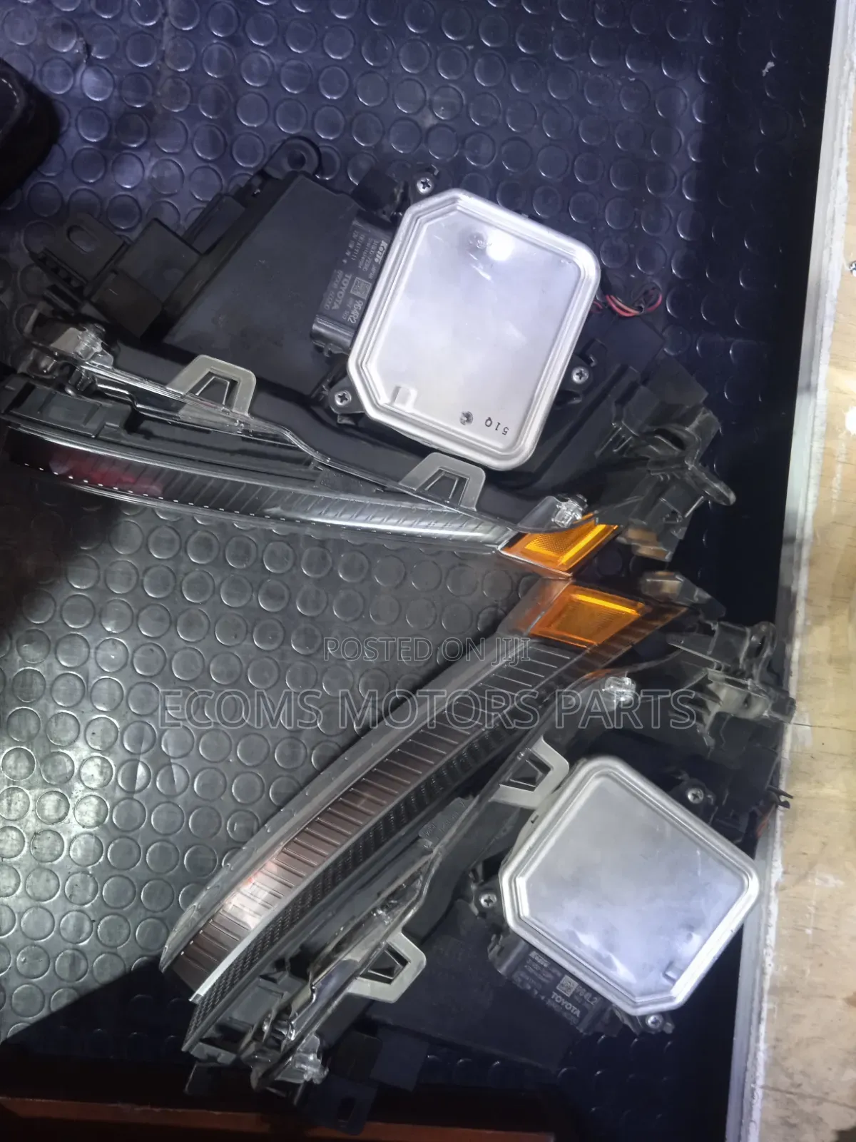 Land Cruiser Headlights