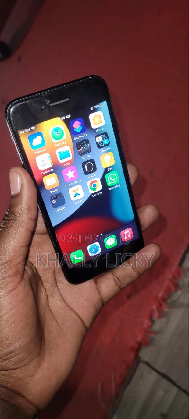 Apple iPhone 7 Plus 128 GB Black - thumbnail 4