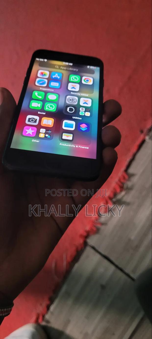 Apple iPhone 7 Plus 128 GB Black - thumbnail 6