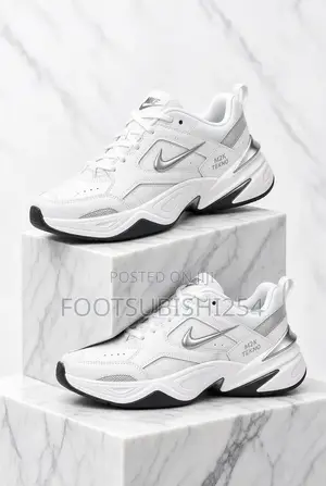 Nike Tekno