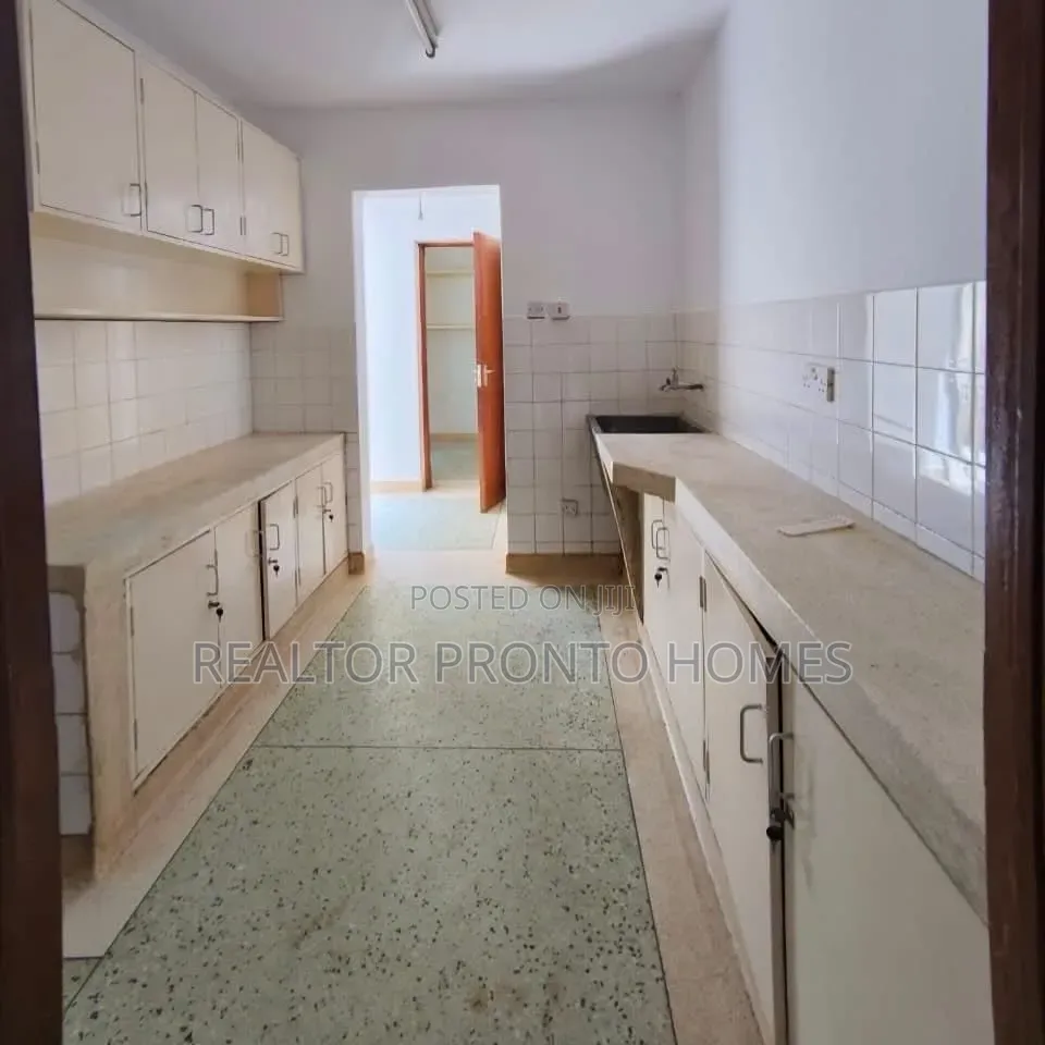 3bdrm Apartment in Lavington, Valley Arcade for rent