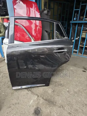 Rear Door LH Harrier 2017