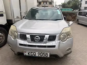 Nissan X-Trail 2013 Silver