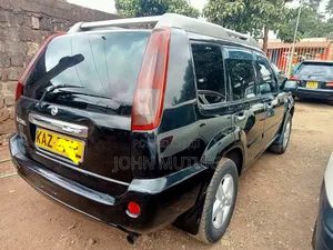 Nissan X-Trail 2003 Black