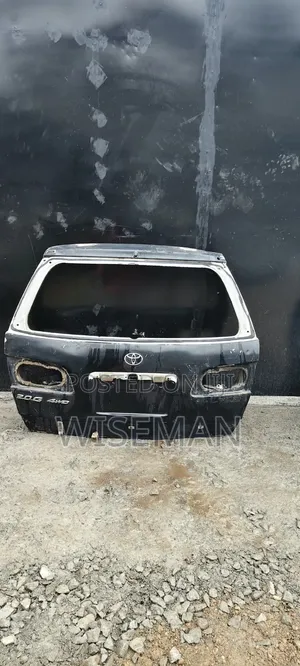 Nissan Dualis Boot