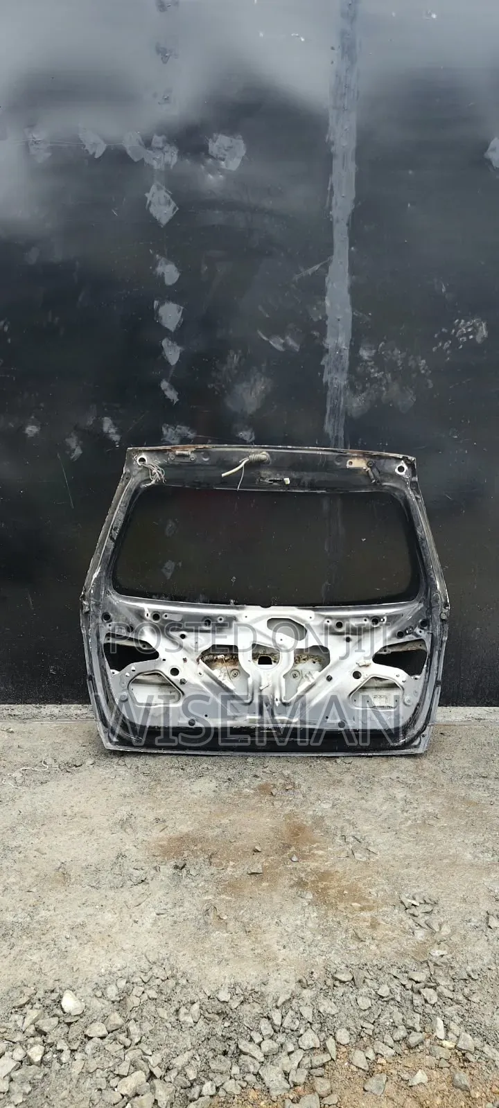 Nissan Dualis Boot