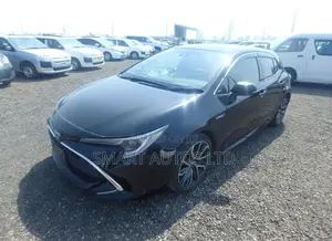 Toyota Corolla LE Eco (1.8L 4cyl 2A) 2018 Black