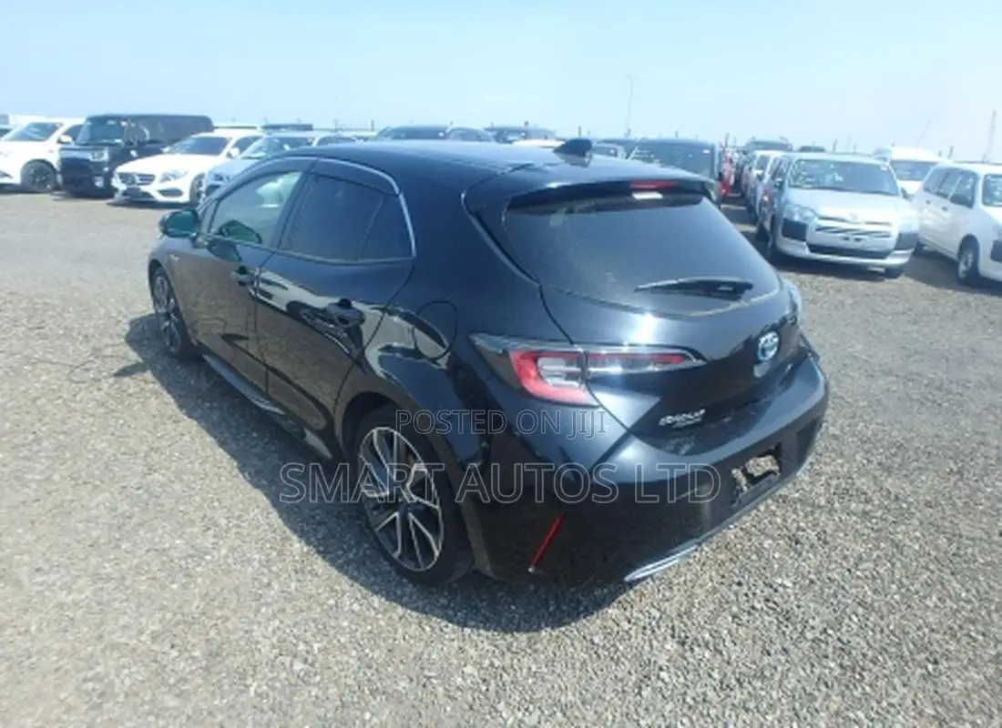 Toyota Corolla LE Eco (1.8L 4cyl 2A) 2018 Black