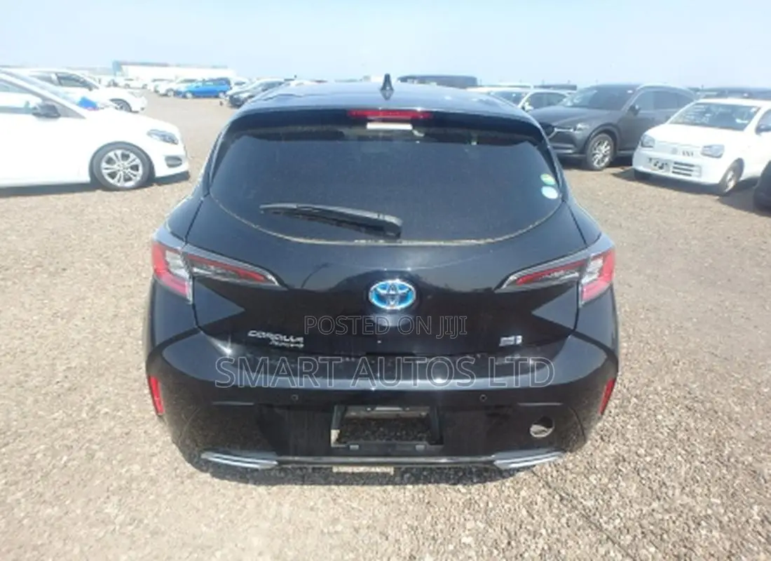 Toyota Corolla LE Eco (1.8L 4cyl 2A) 2018 Black