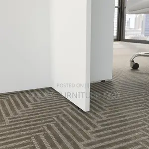 Executive Round Meeting Table