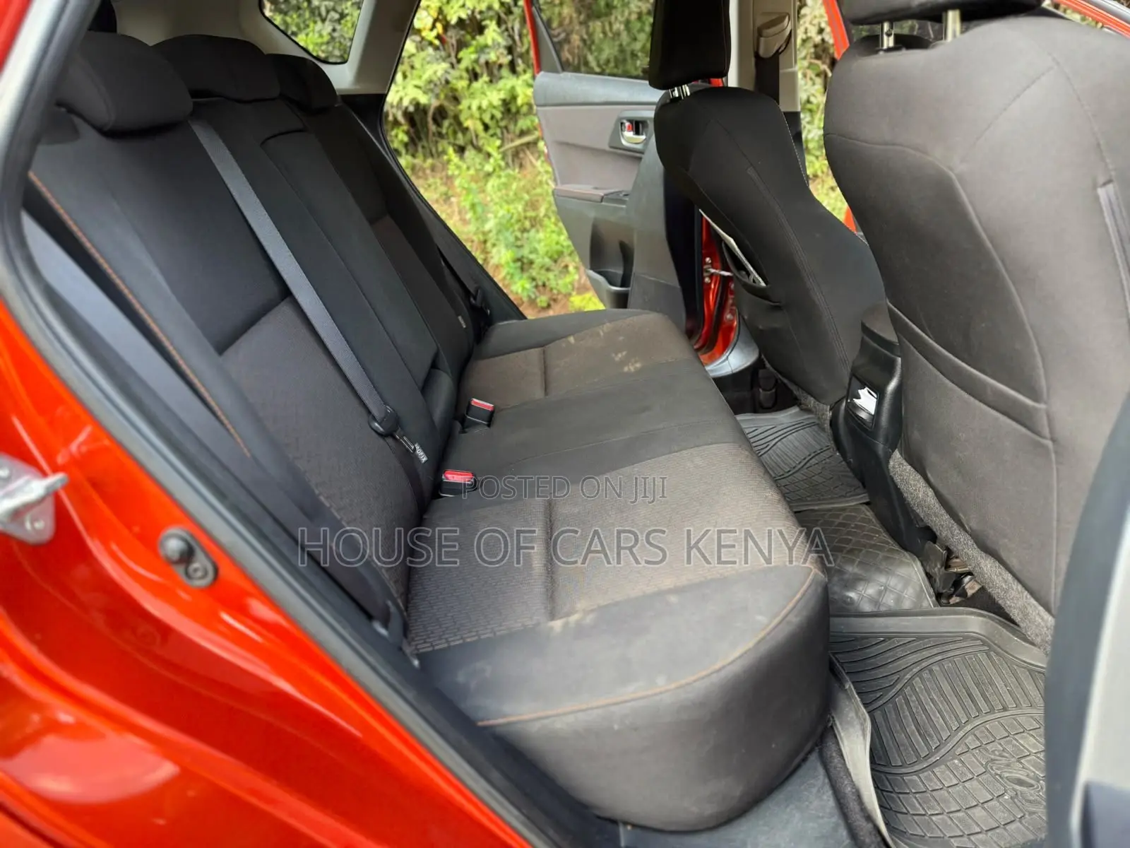 Toyota Auris 2016 Orange