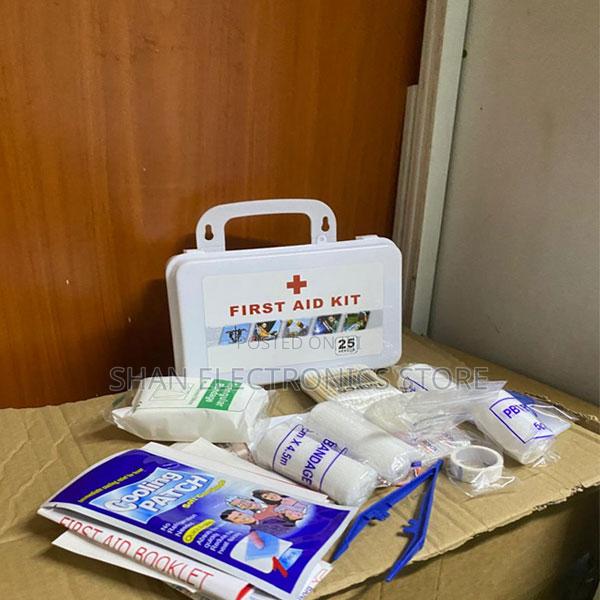Quick Heal First Aid Kit -75 Items Set - With All the Medicines Inside - main view