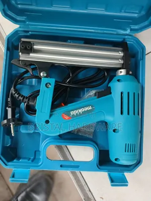 1800W Electric Staple Nail Gun