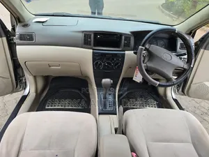 Toyota Corolla 2004 Silver