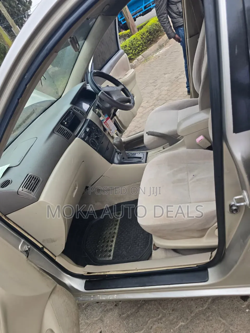 Toyota Corolla 2004 Silver