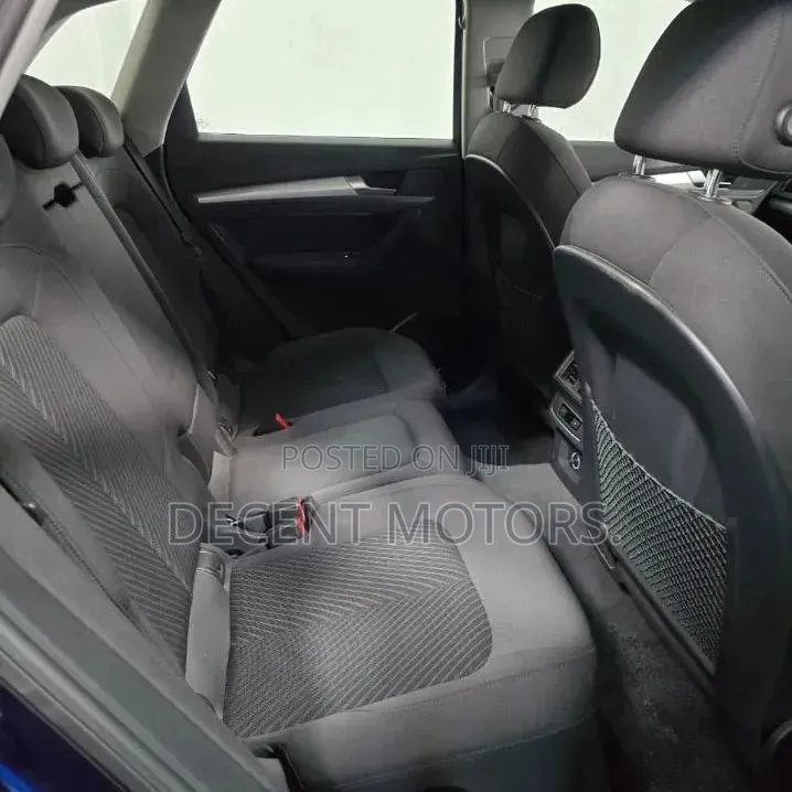 Audi Q5 2.0T Premium AWD quattro 2019 Blue