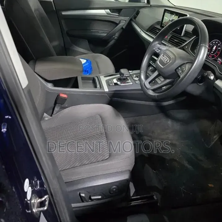 Audi Q5 2.0T Premium AWD quattro 2019 Blue