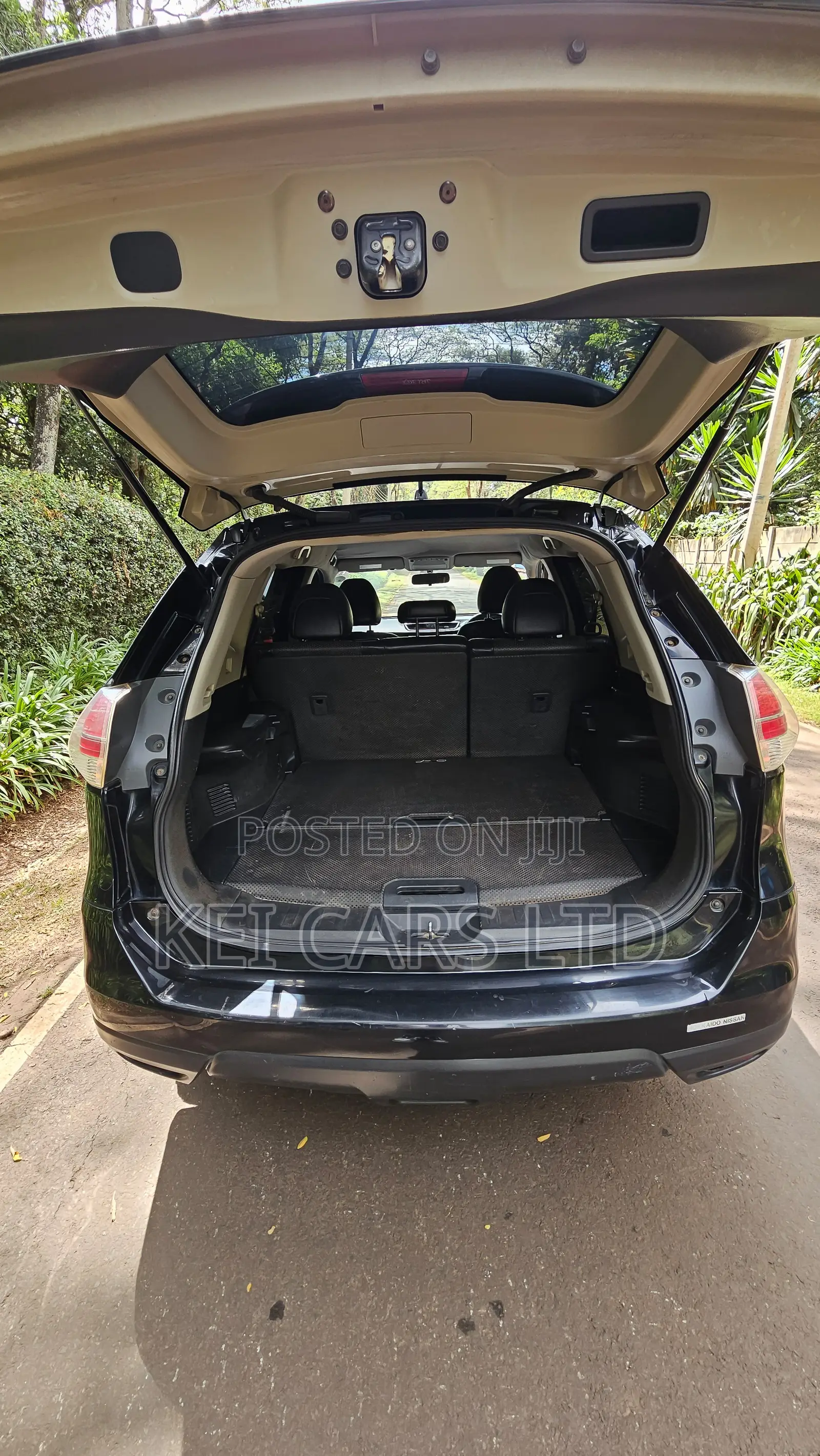 Nissan X-Trail 2.0 Petrol AWD 2014 Black