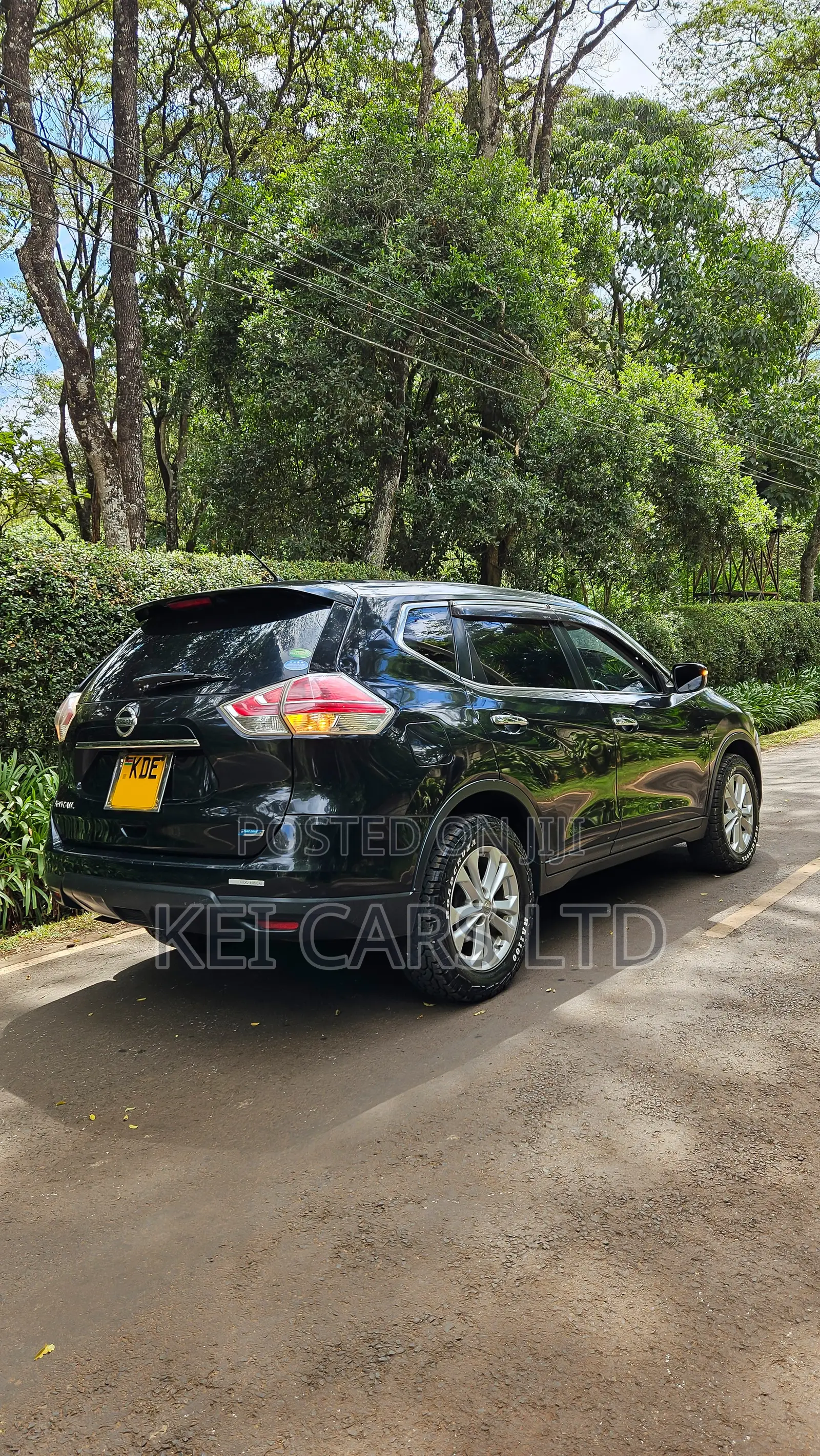 Nissan X-Trail 2.0 Petrol AWD 2014 Black