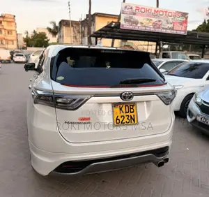 Toyota Harrier 2014 White