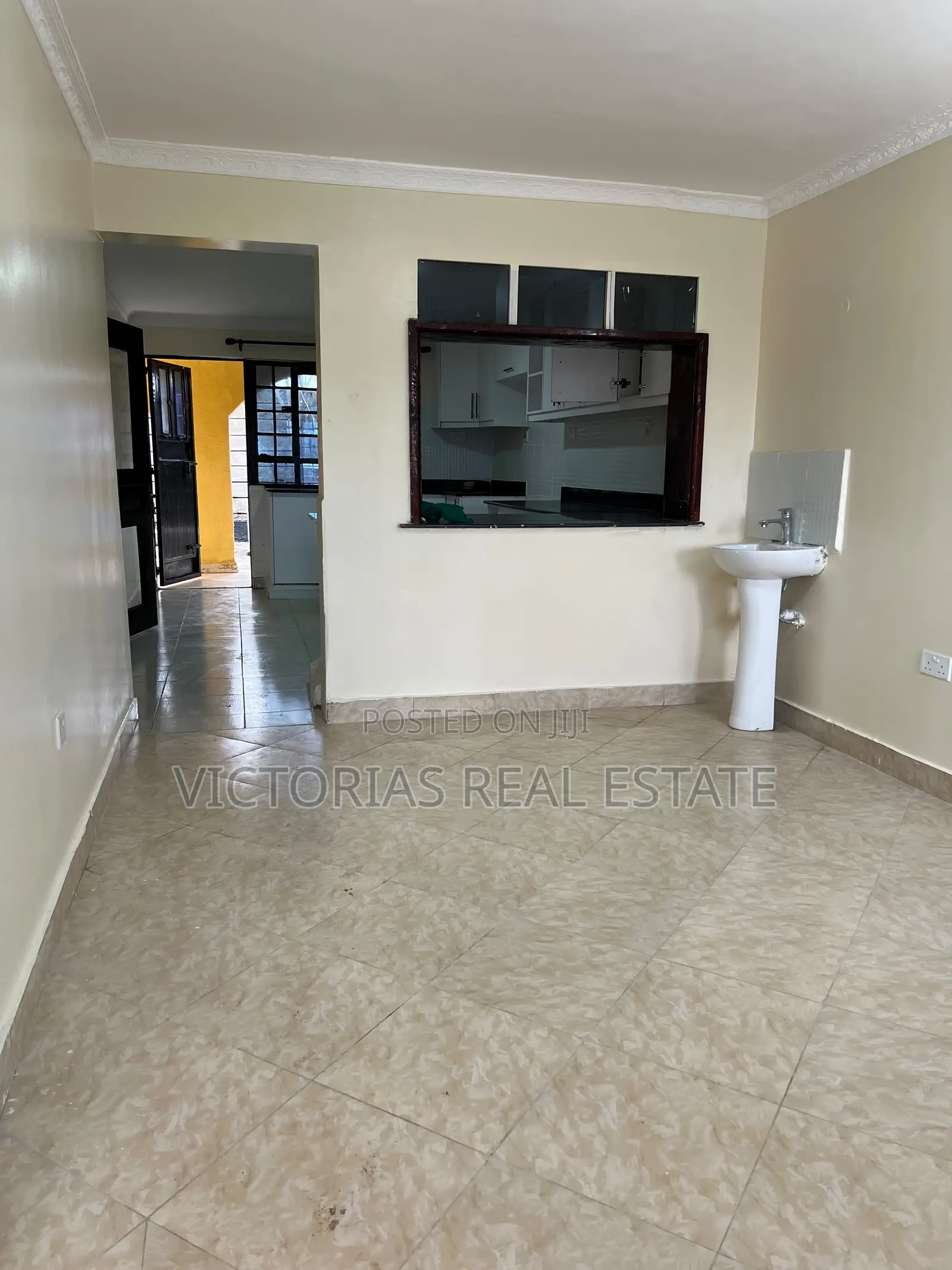 4bdrm Maisonette in Airways, Complex Utawala for rent