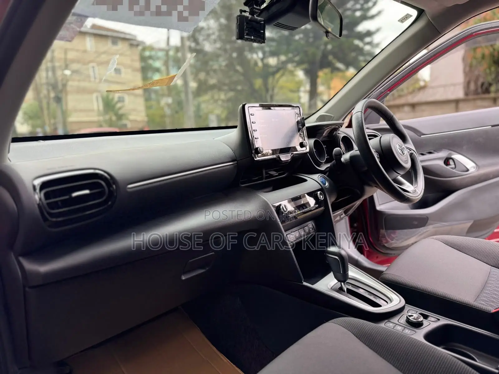 Toyota Yaris Cross 2021 Red