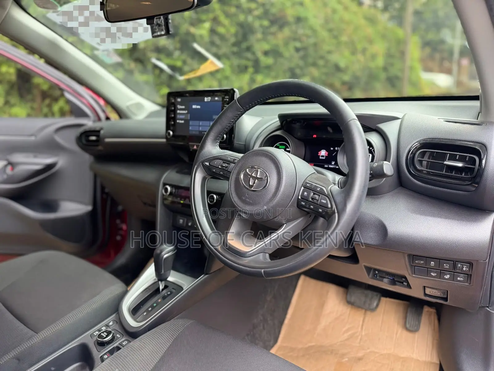 Toyota Yaris Cross 2021 Red