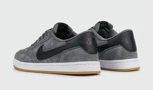 Nike SB Classic