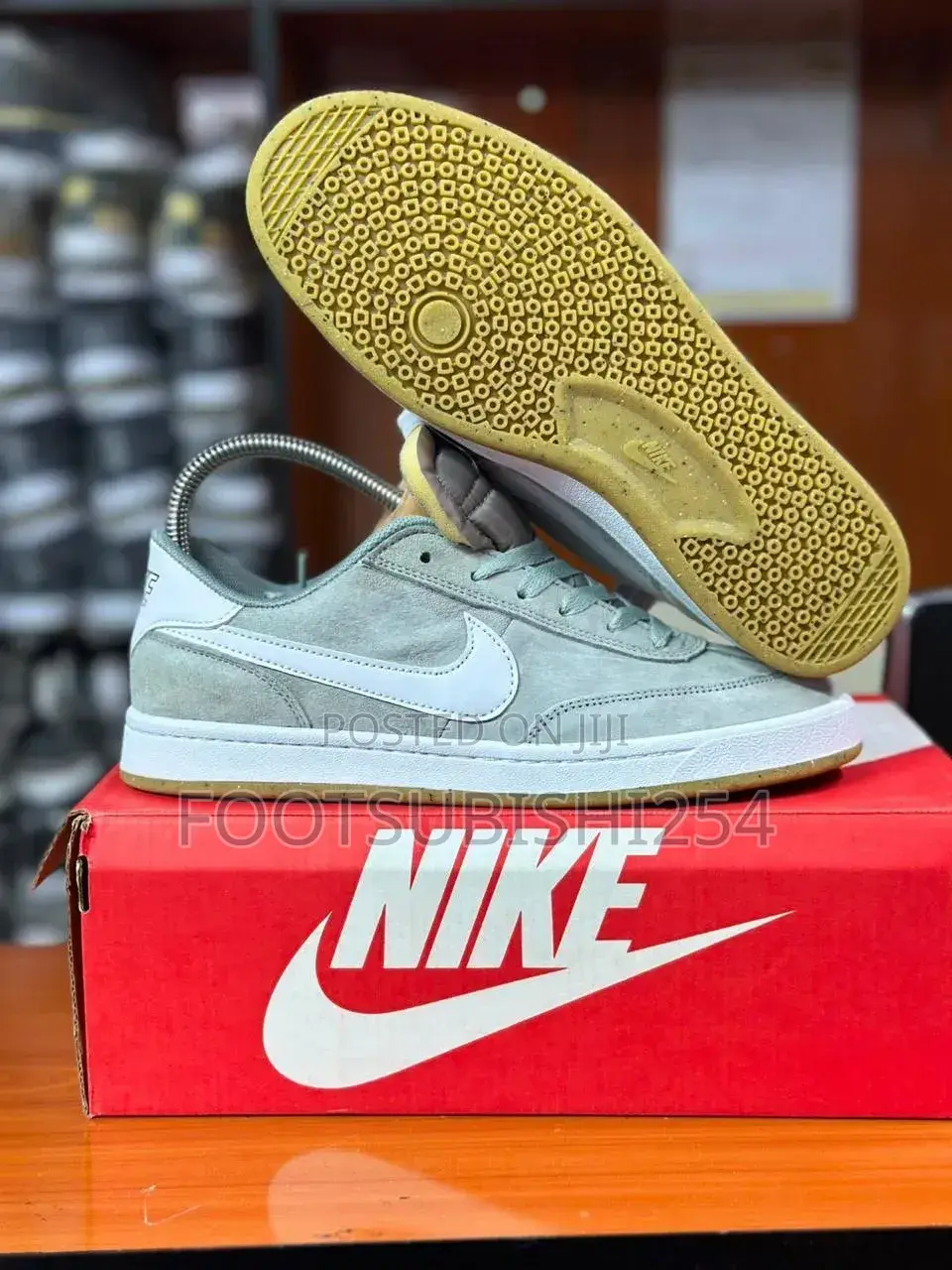 Nike SB Classic