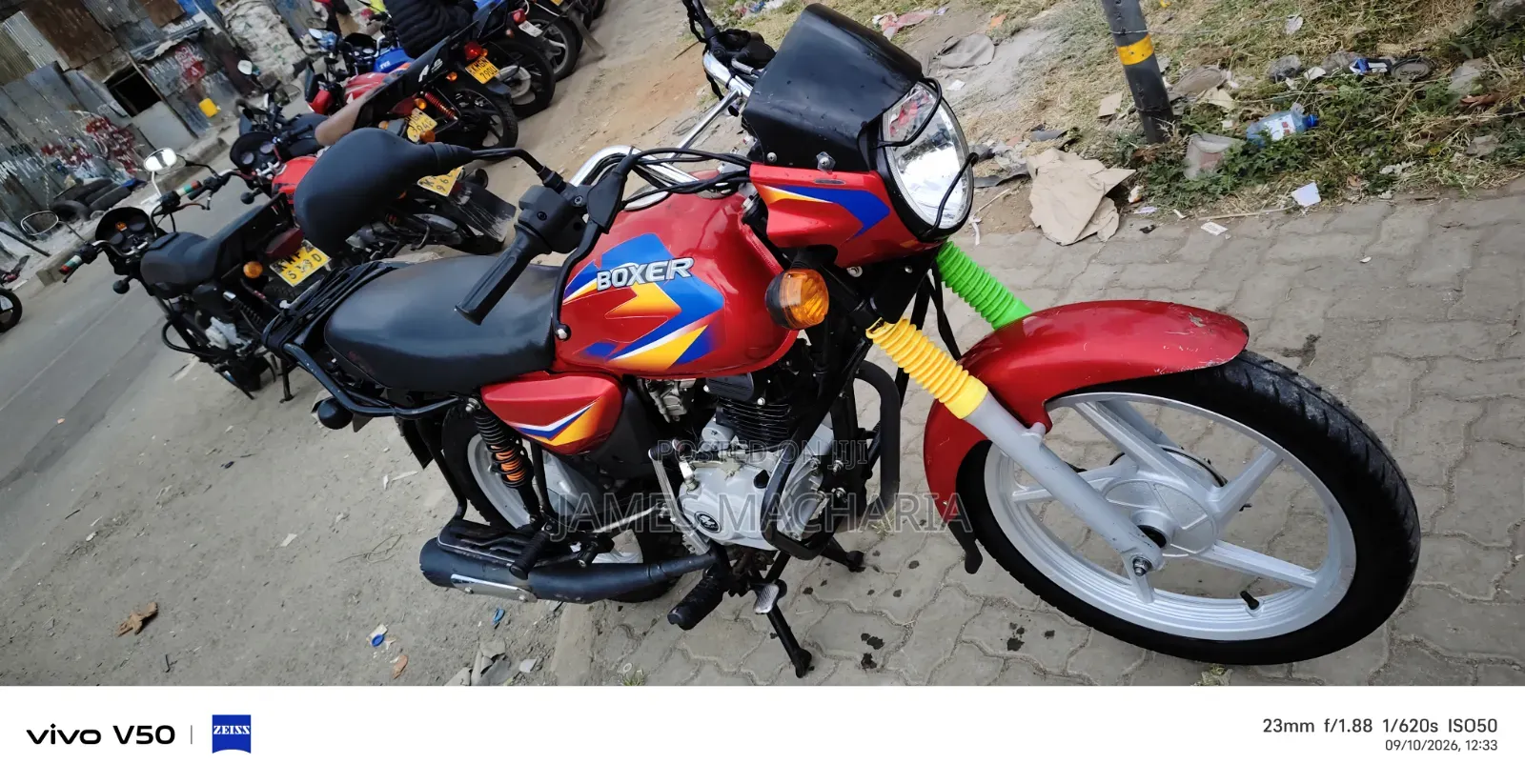 Bajaj Boxer 125 2026 Red