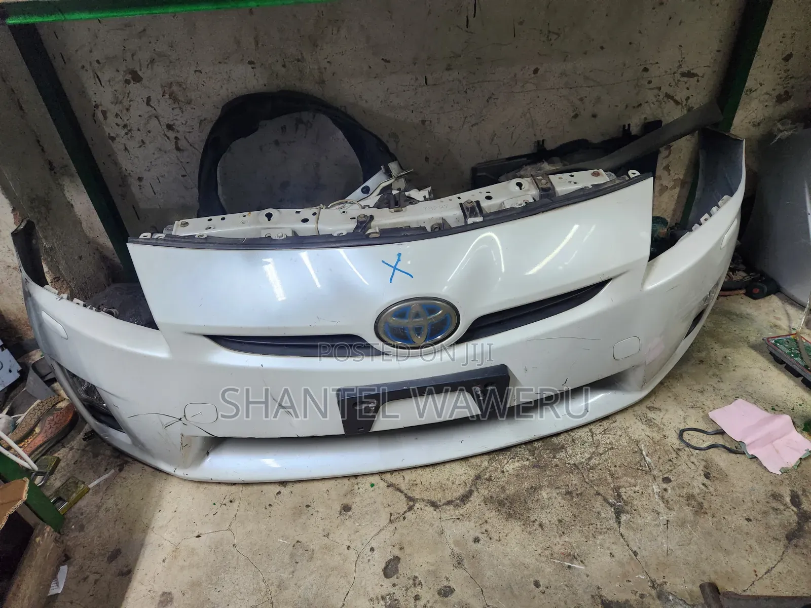 Prius 2008 / 2012 Nosecut