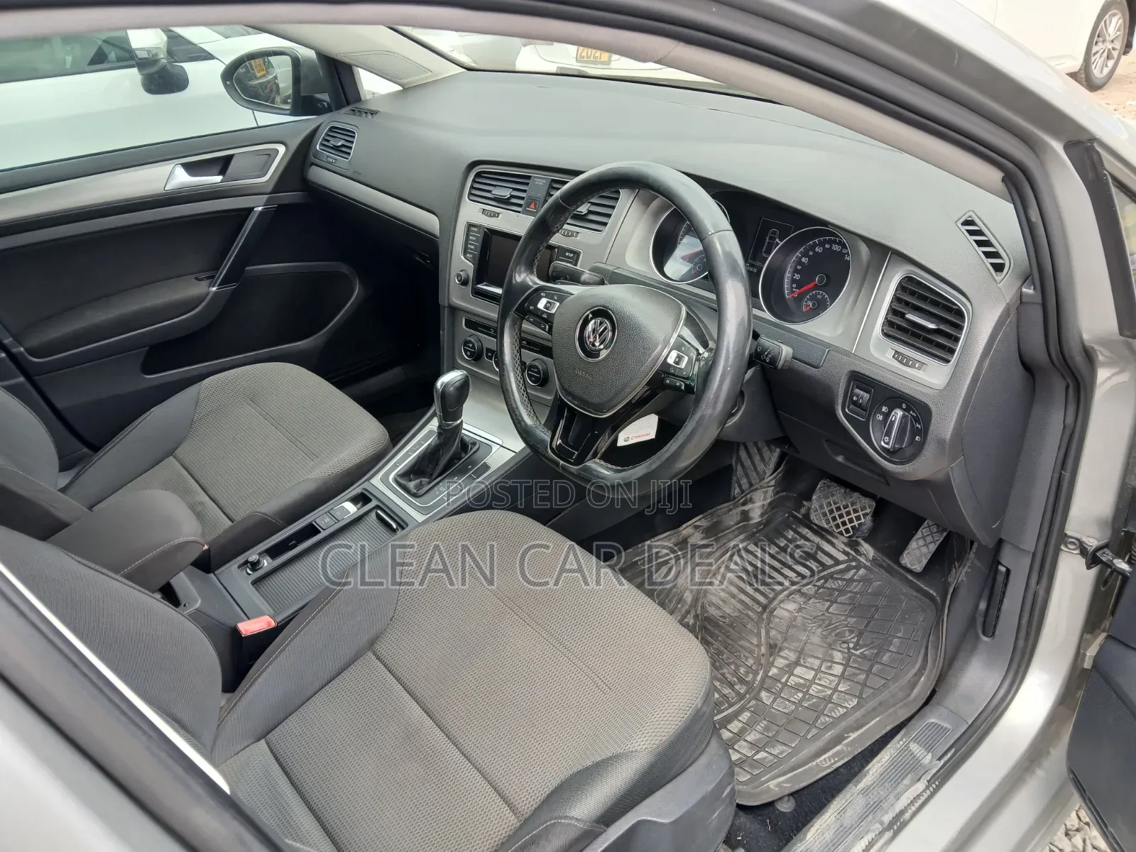 Volkswagen Golf 2014 Silver