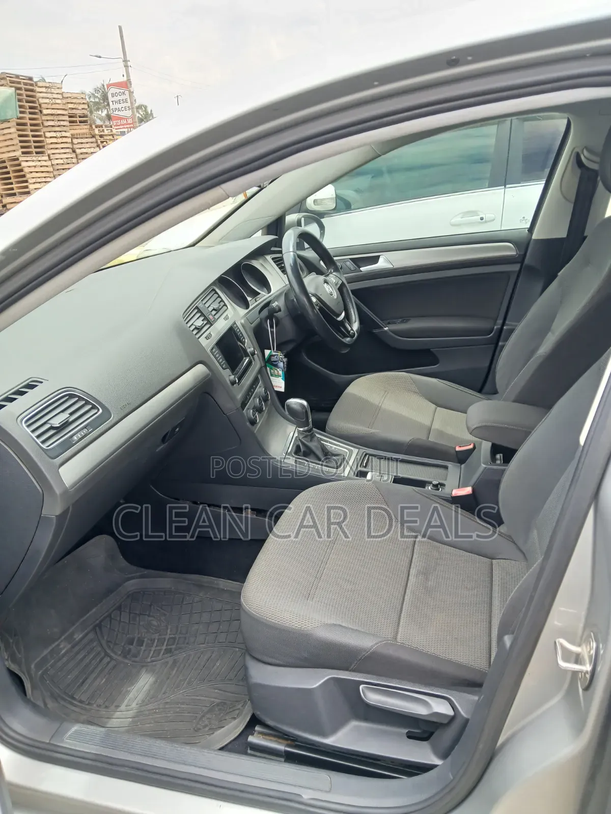 Volkswagen Golf 2014 Silver