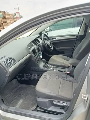 Volkswagen Golf 2014 Silver