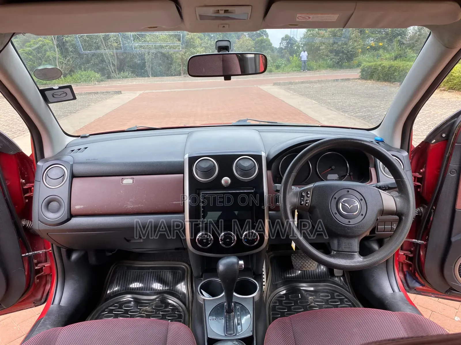Mazda Verisa 2008 Orange